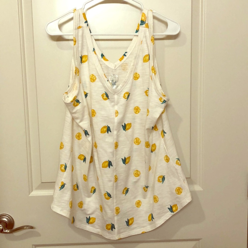 NWOT Maurice’s v neck tank top! Lemon! Size XL!